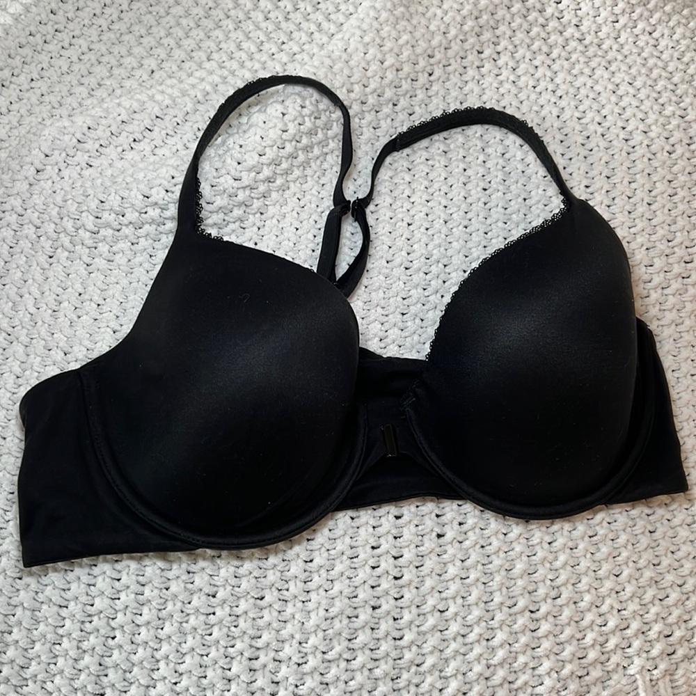Victoria Secrets front tie Raceback bra size 36D
